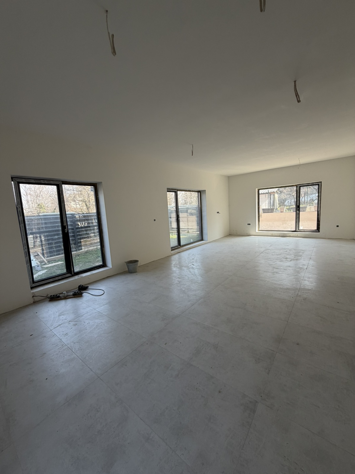 COZINESS & FUNCTIONALITY: 2-bedroom apartment with a private garden in a boutique building on Simeonovsko Street